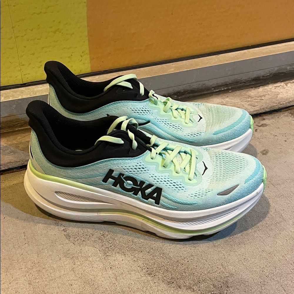 Hoka Bondi 9 Men’s Shoes - size 11.5